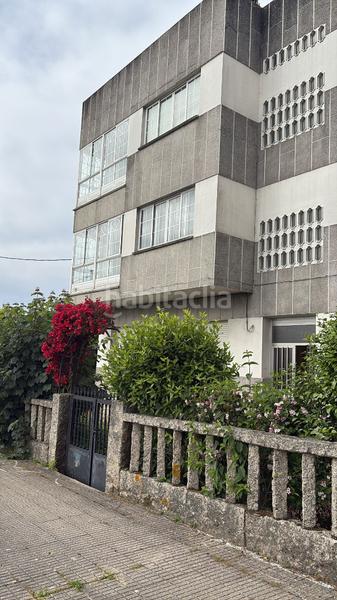 Foto ba8449d8-e586-4c85-80cd-8a7cd5a95a66. Edifici a Grove (O)