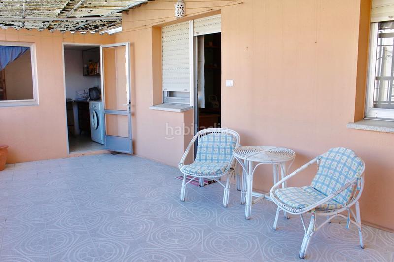 Foto a1d1db91-3bf6-4b12-b880-1322ca80ec6d. Flat with heating in Grove (O)