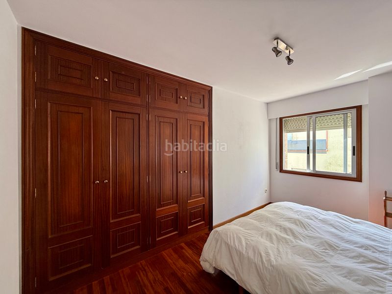Foto bc651d15-a00c-42b4-a5c4-8693a5d99bf5. Piso en Grove (O)