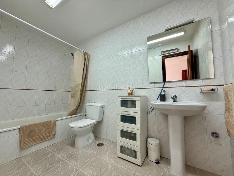 Foto dc1a8bbb-8d86-4859-8834-c07616c345ee. Piso en Grove (O)