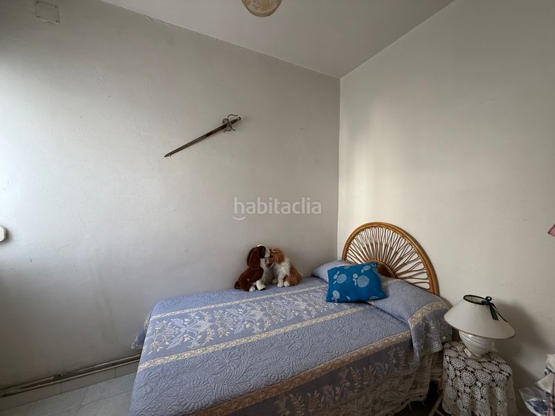 Foto 01f34197-0175-4baa-9a64-32756b23f6ba. Casa amb calefacció aparcament a Grove (O)