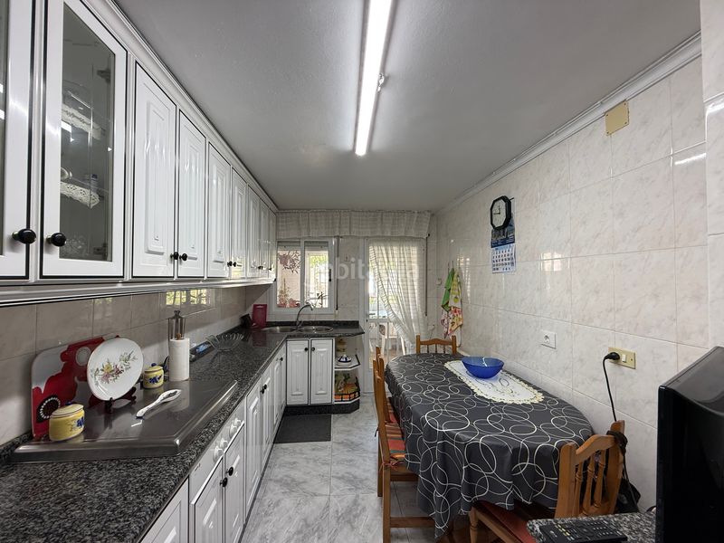 Foto 3d0754d2-e9b7-4ef9-8109-0274f095a29e. Casa amb calefacció aparcament a Grove (O)