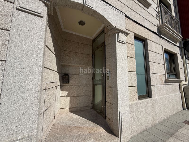 Foto 535b91b9-2136-4fd8-8913-fee2a40e2bc9. Planta baixa amb calefacció aparcament a Grove (O)