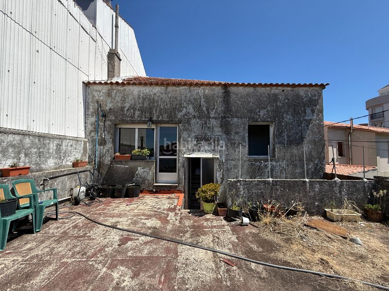 Foto f488332c-86d4-4d74-964e-af4b82eaffdd. Casa aparellada a rúa do corgo 15 a Grove (O)