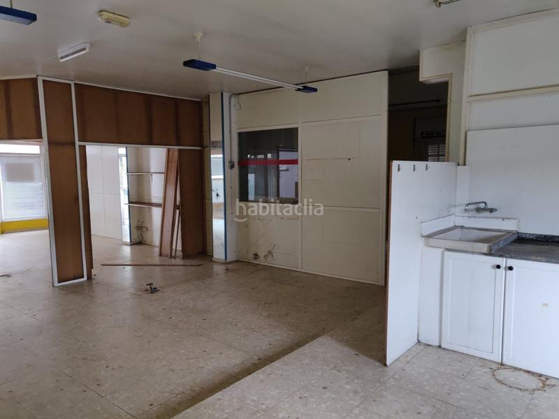 Foto 1110b0b0-d9c4-4fe0-a829-8663ce5513a2. Alquiler local comercial en Grove (O)