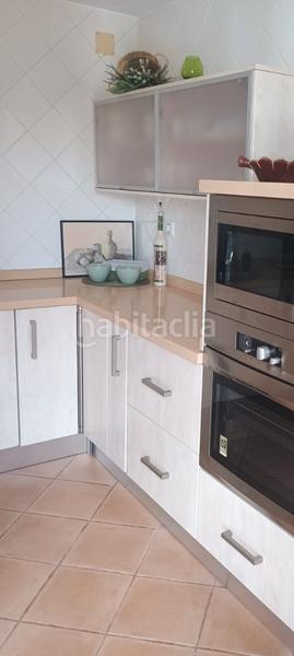 Foto 5ca9fc28-8b6a-4111-a203-a69c70a9a1b8. Alquiler chalet  con piscina en el aljarafe larga estancia en Espartinas
