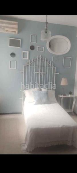 Foto 93c0984f-9987-42c2-84c2-41882a4a1344. Alquiler piso  tres dormitorios y dos baños en Sevilla