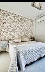 Location Appartement à Triana Oeste. Piso de tres dormitprios