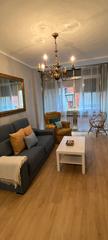 Location Appartement  Calle teodosio. Piso todos los gastos incluidos temporal