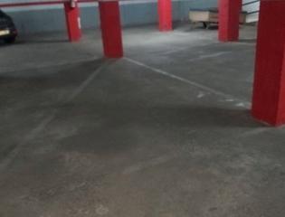 Rent Car parking in Carrer del doctor jaume peyrí 9. Garaje para coche pequeño