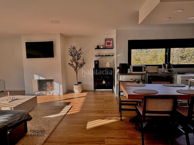 Foto d91c0d1d-0e4d-4e4b-bdcb-9c035e0ae441. Chalet casa independiente con vistas al mar en Riudecols