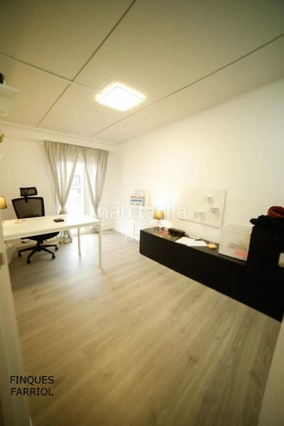 Foto 75592823-742d-4708-acdc-a4d54711ce9d. Àtic amb calefacció a Centre Reus