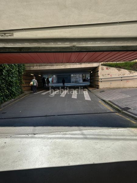 Foto 3092c47e-a7db-4754-82f8-f14073027825. Rent car parking in Eibar
