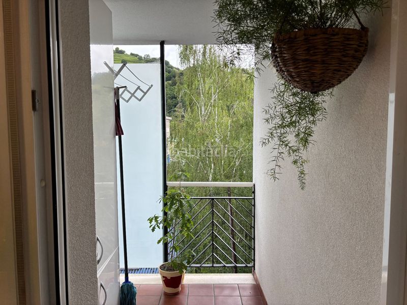 Foto cb87486a-10a4-430b-9663-5b9f0f565fbc. Flat with heating in Eibar