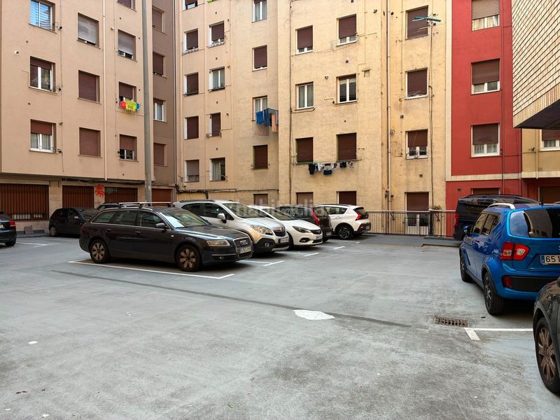 Foto 301ebda7-b7f5-4a90-af98-25d483060d1c. Affitto posto auto in txaltxa zelai 1 in Eibar
