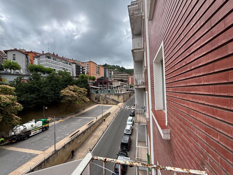 Foto bf3eb04f-7f81-4311-ab53-12ddedd8b7e4. Appartamento con riscaldamento in Eibar