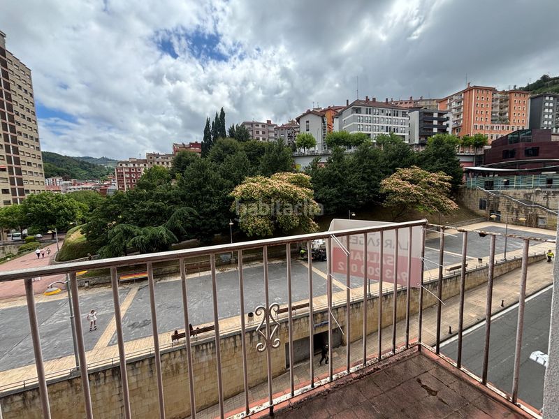 Foto f5c34dac-dfeb-4a20-9c8f-15726f0c8bb6. Appartamento con riscaldamento in Eibar