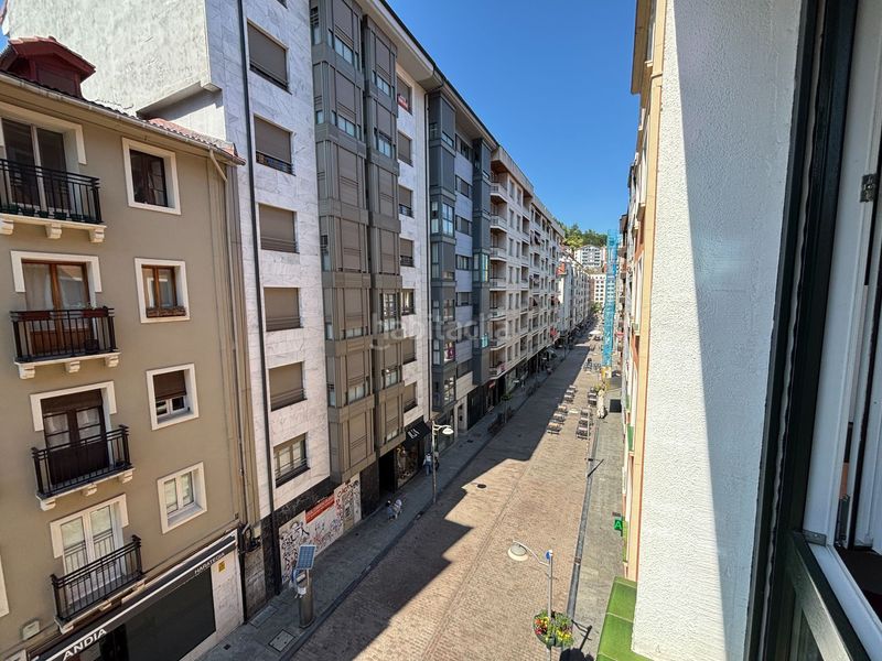 Foto 4a50e599-99ad-48fa-b4dd-7c8c8ab6e9f2. Appartamento con riscaldamento in Eibar