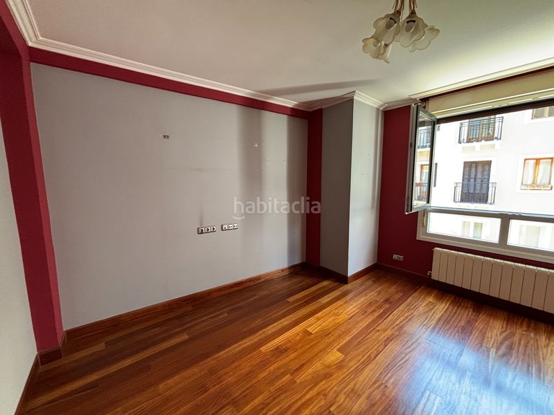 Foto b690c640-2fcd-4e5d-9a81-17cc62858698. Appartamento con riscaldamento in Eibar
