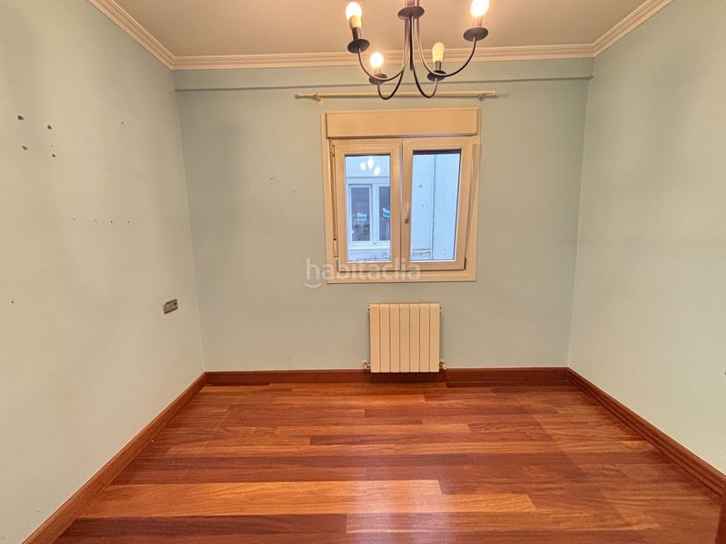 Foto c0fd02fd-daf8-4f7a-be60-f38cccfbab55. Appartamento con riscaldamento in Eibar