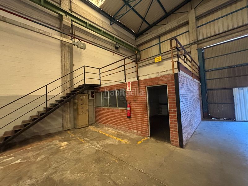 Foto 93be79a6-6a1f-4990-a6a5-6c28fb4b5a5f. Fabrikhalle in Mallabia
