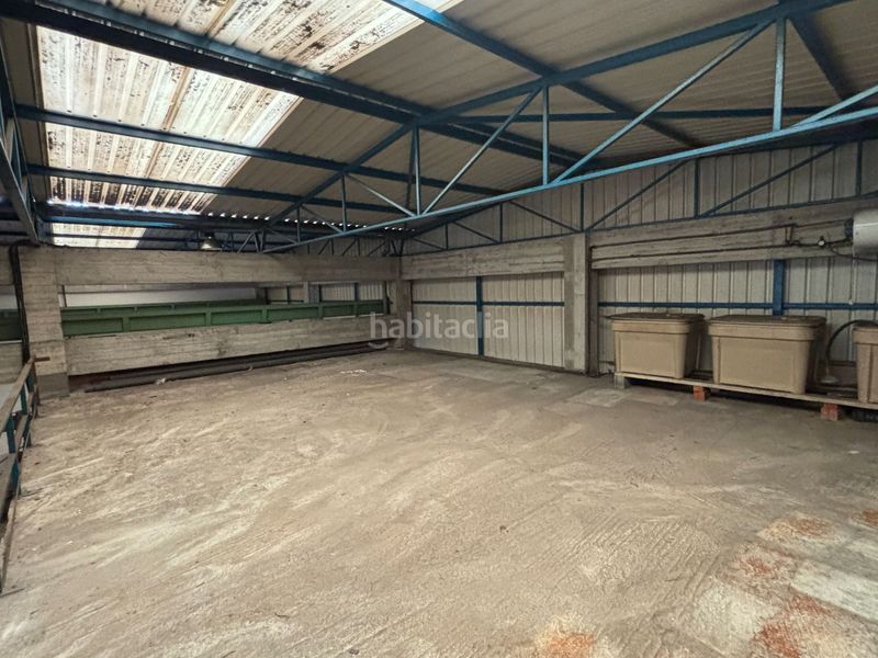 Foto dc2d34d3-2aed-407c-b4d6-4b8c8c03e1d4. Fabrikhalle in Mallabia