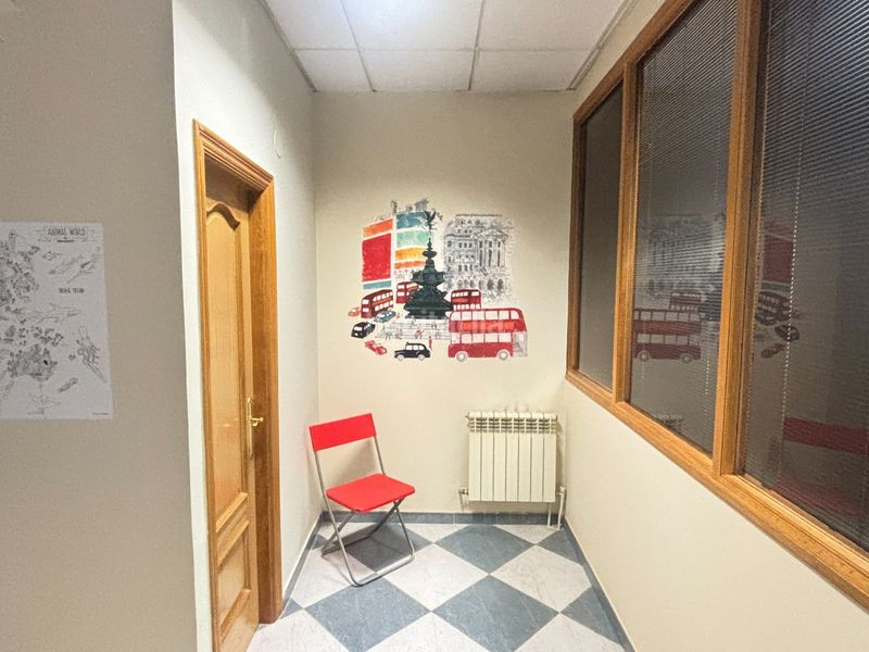 Foto 7c32e00e-6fbb-4e15-85e9-597227ea92cf. Local comercial a urtzaile kalea 8 a Eibar