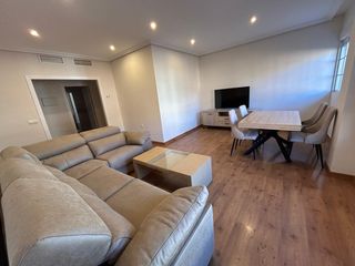 Miete Etagenwohnung in Almendralejo. Estupendo piso en alquiler nuevo a estrenar