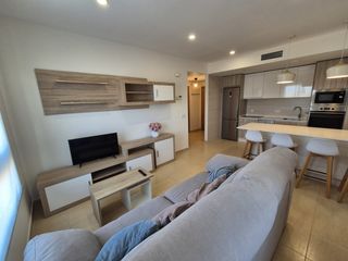 Alquiler Piso en Almendralejo. Piso en alquiler – 2 habitaciones con garaje y trastero – 500 €