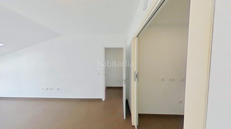 Foto e34236d4-15a9-416e-a699-71fdd82ac876. Alquiler piso en San José-Buenos Aires Pinto