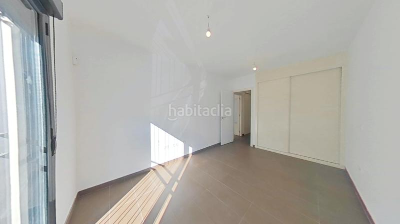 Foto 2991df8f-fe92-41a2-ac24-b0952e8138fe. Location appartement avec chauffage parking dans San José-Buenos Aires Pinto