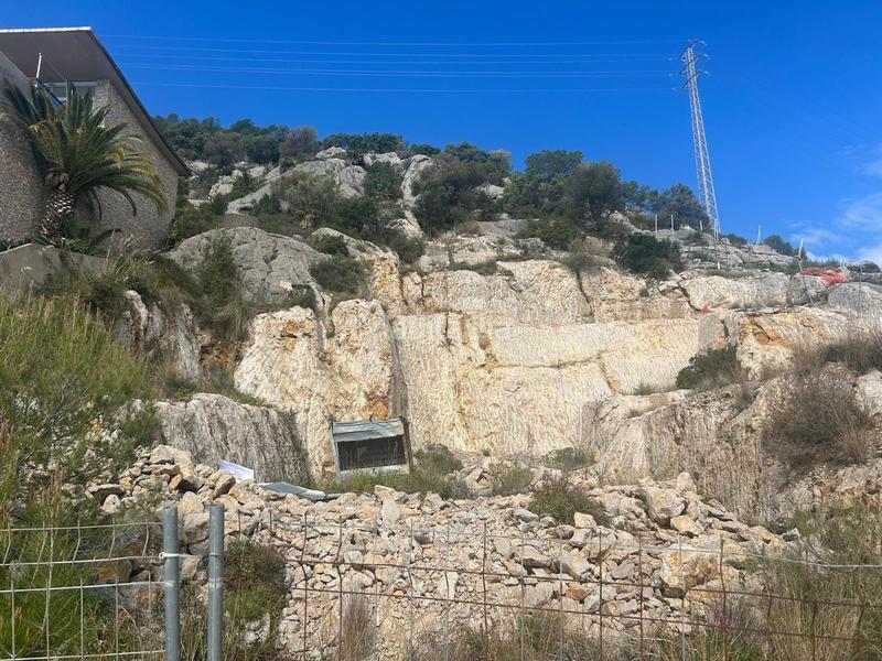 Foto fa7c33cf-bf50-4d9e-9bff-f74126adf605. Terreno residencial inversión exclusiva en el Garraf! terreno con proyecto aprobado en la calle castellot, en Sitges