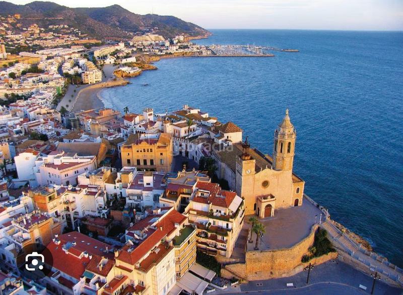 Foto 66d29e31-0e48-4a6f-870b-e3bcd2fad543. Terreny residencial a les botigues de Sitges Sitges