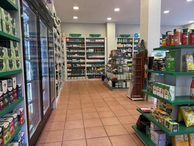 Foto 060ad787-36d3-42e0-a36e-96d9ff6d2d82. Pas-de-porte local commercial dans Centre Castelldefels