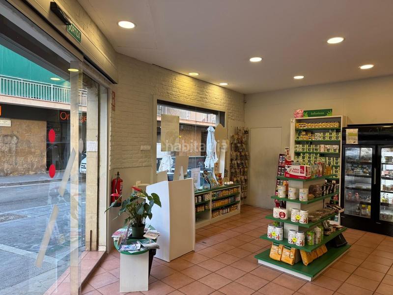 Foto 59400d8a-1f90-40bf-8e36-69cd5666e541. Traspaso local comercial oportunidad única en el corazón . en Castelldefels