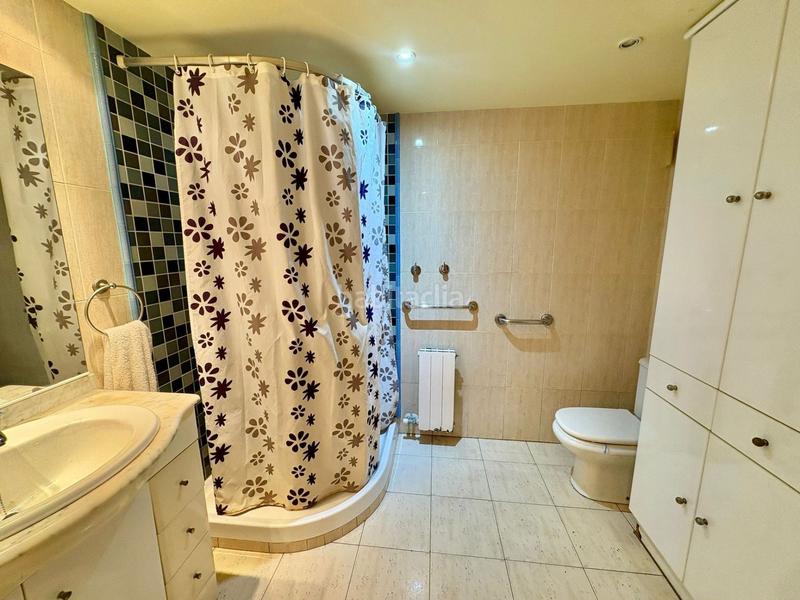 Foto b8b78f9d-a380-43fa-9b4d-f631ece53965. Flat with heating pool in Castell-Poble Vell Castelldefels