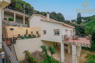 Casa  Dosrius. Bienvenido a tu futuro hogar en dosrius!