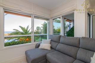 Appartement  Ferrocarril. Lujo frente al mar en castelldefels