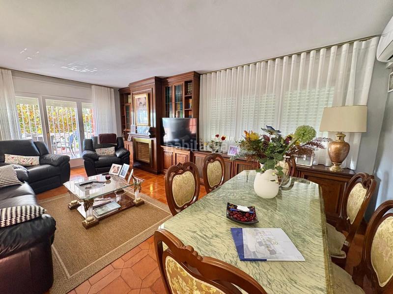 Foto 907dbb48-1b68-4fa0-8256-b8225d028f9d. Casa amb calefacció aparcament piscina a Montmar Castelldefels