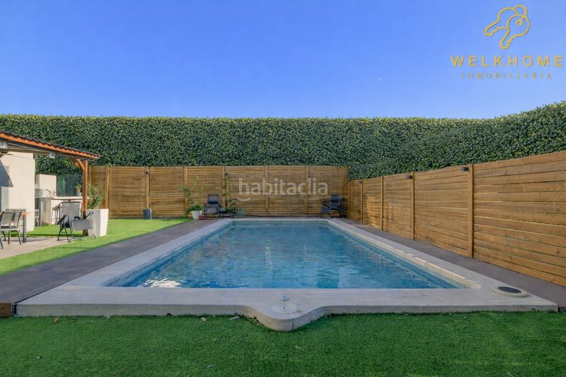 Foto cb950a28-5491-4691-ae80-2559cb8b69a2. Casa amb calefacció piscina a El Poal Castelldefels