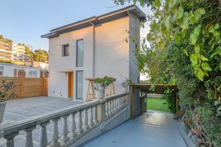 Haus  Número 5 del poal