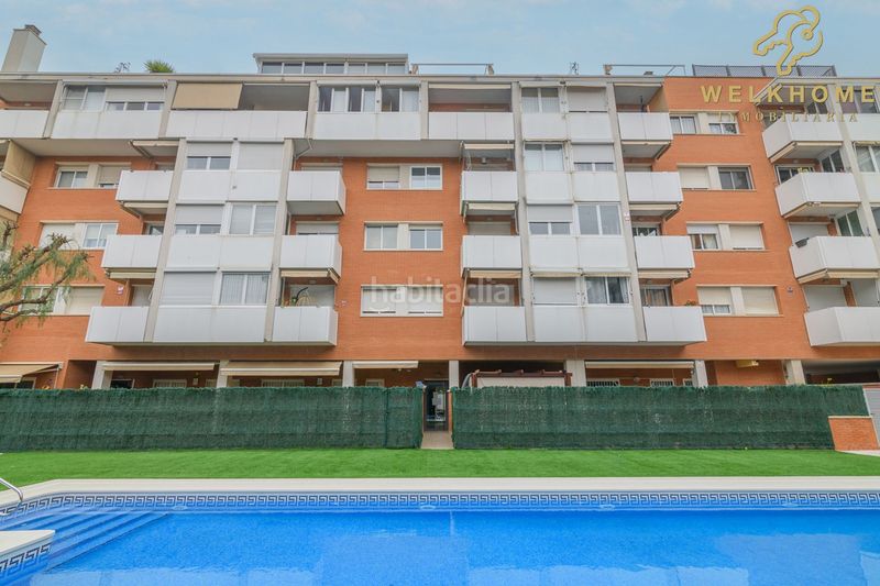 Foto 0439de7c-6360-40cc-b406-ab1a71606ea9. Pis amb calefacció aparcament piscina a Els Canyars Castelldefels