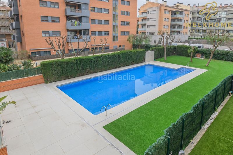 Foto 948f143c-9e02-429d-997b-434d0e069049. Pis amb calefacció aparcament piscina a Els Canyars Castelldefels