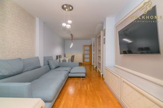 Flat  Esglesia. Amplio piso familiar con parking en canyars