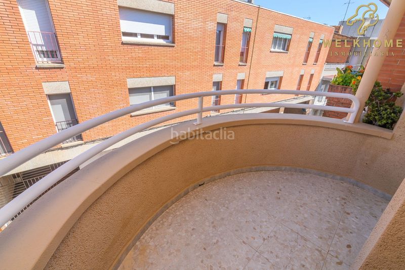 Foto 59c62ffb-e52b-4e28-85e6-059efde88e7e. Casa amb calefacció aparcament a Centre-Estació Gavà
