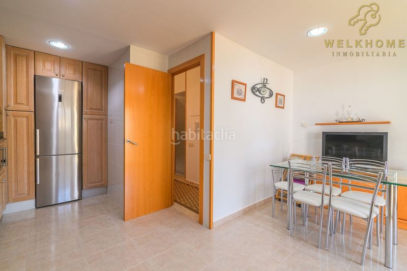 Foto 6df1be8d-b66a-402c-8a05-cefd6926c875. Casa amb calefacció aparcament a Centre-Estació Gavà