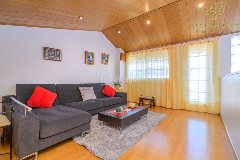 Foto ab276494-ee83-4413-b436-8f69fc3b99e9. Casa amb calefacció aparcament a Centre-Estació Gavà