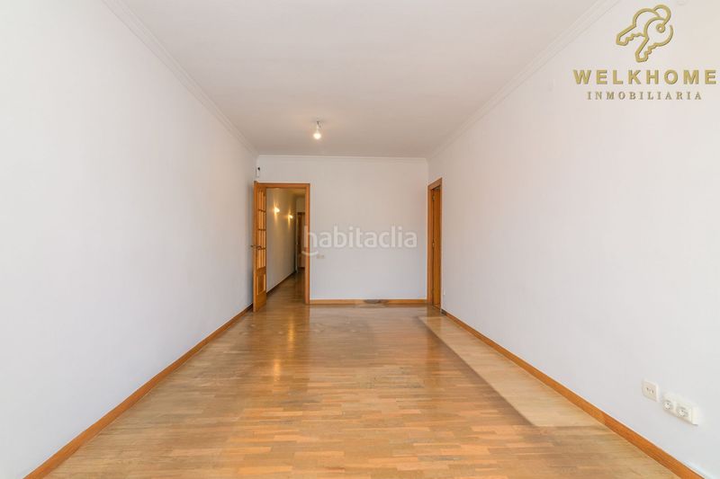 Foto 3fb84a5e-969c-46a0-b926-04be9b80e8f7. Pis a Centre Castelldefels