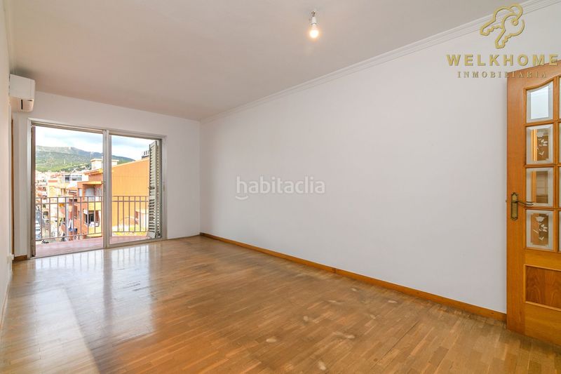 Foto 8aeb36ef-4355-40b1-93b9-98bcbcf4c4b0. Pis a Centre Castelldefels