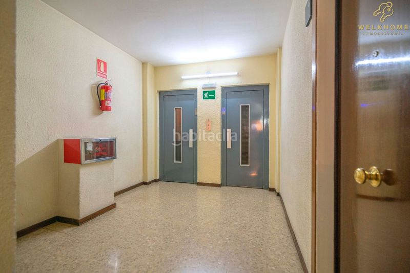 Foto 3cd780c3-b0db-4af3-8413-02579a0e5d42. Àtic amb calefacció a Sant Antoni Barcelona